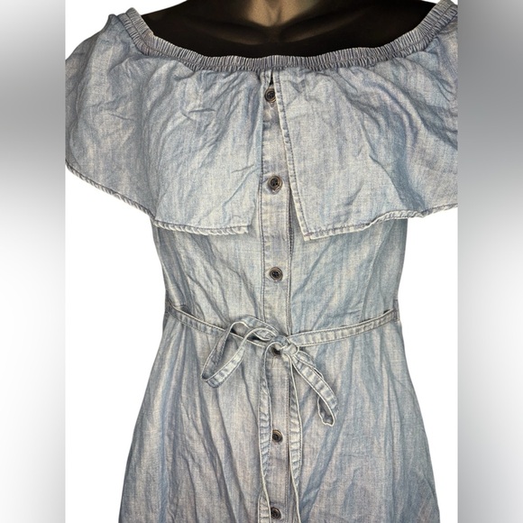Tommy Hilfiger women’s denim off shoulder button down dress cotton sz 4 preloved - Picture 5 of 7